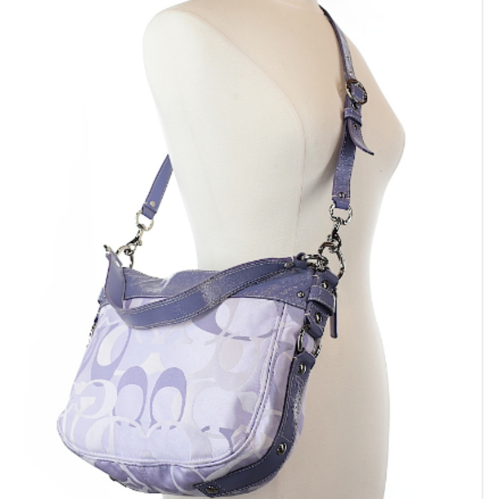 Coach purse.